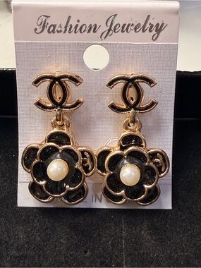 Fashion Jewelry Gold-Tone Floral Drop Earrings with Black Enamel and Pearl